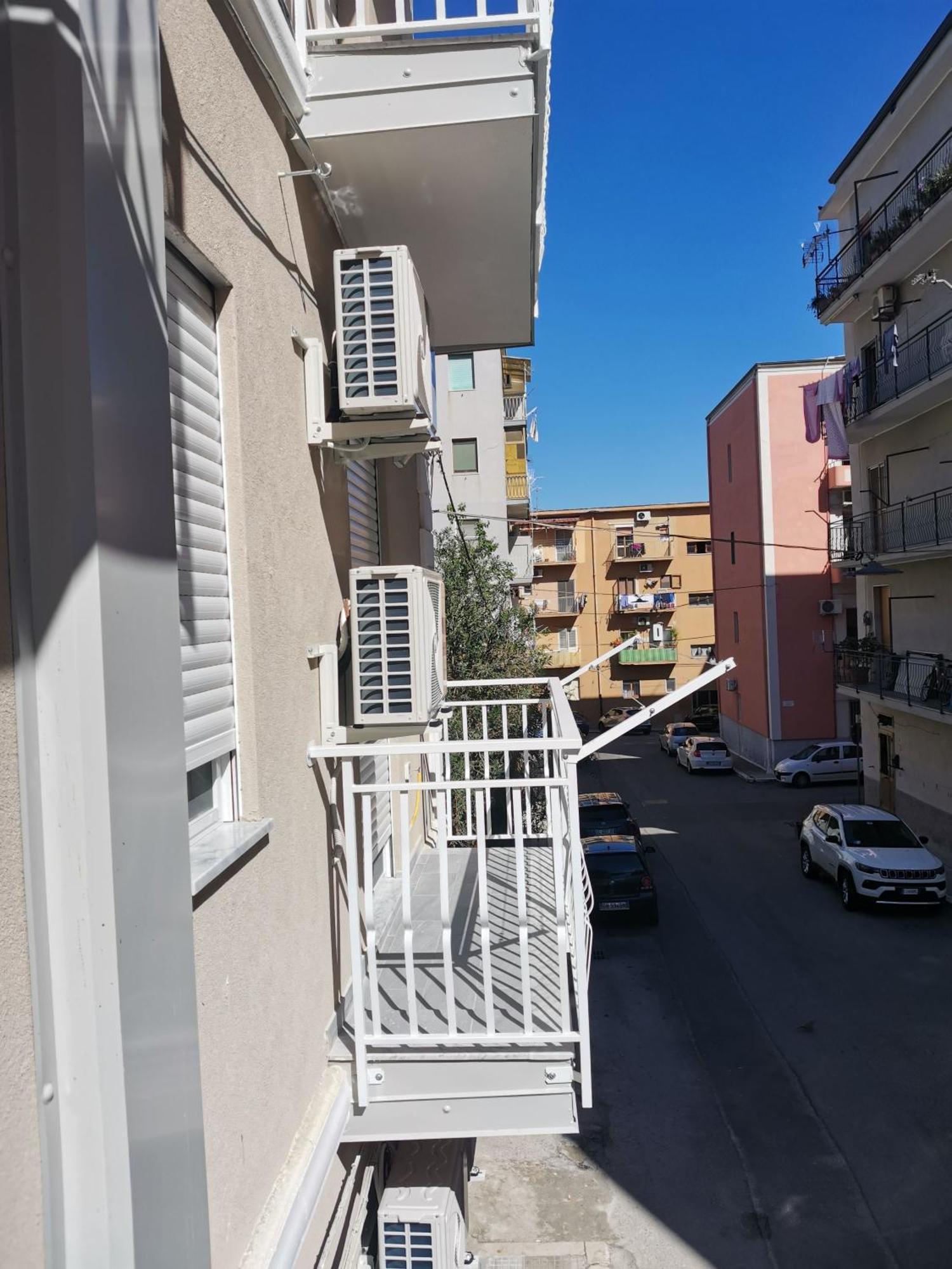 Palazzo Buscema - Appartamenti & Residence Crotone Eksteriør bilde